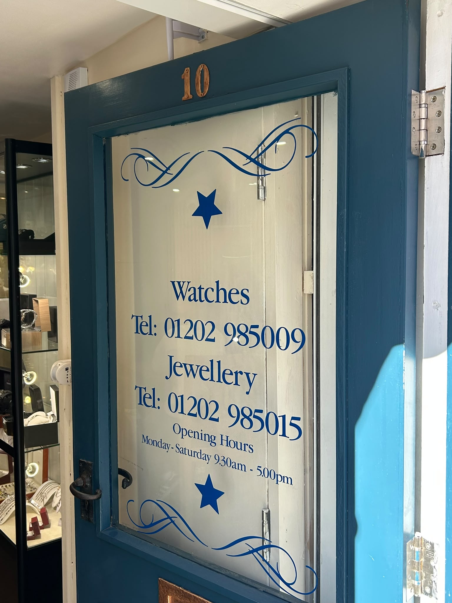 Dorset Diamonds entrance